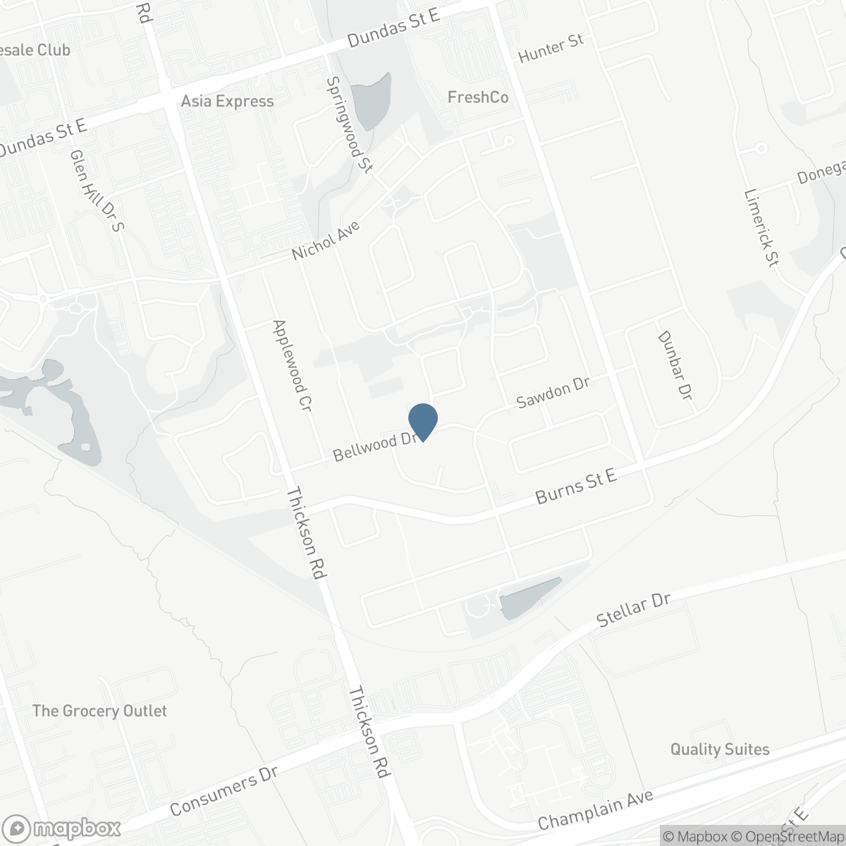 4 LOWDER PLACE, Whitby, Ontario L1N 8C1